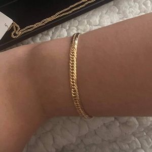 Kihei bracelet 18k 10grams